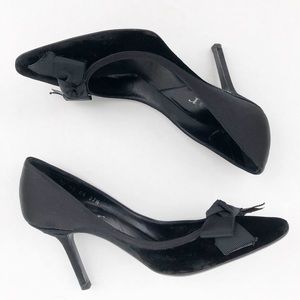 Satin and Velvet Dior pumps